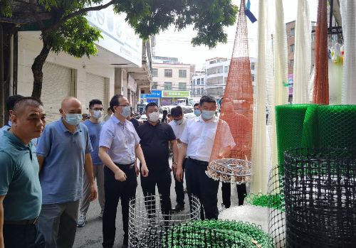 市商务局到石鼓镇开展渔网渔具和小商品产业发展专题调研-1.jpg