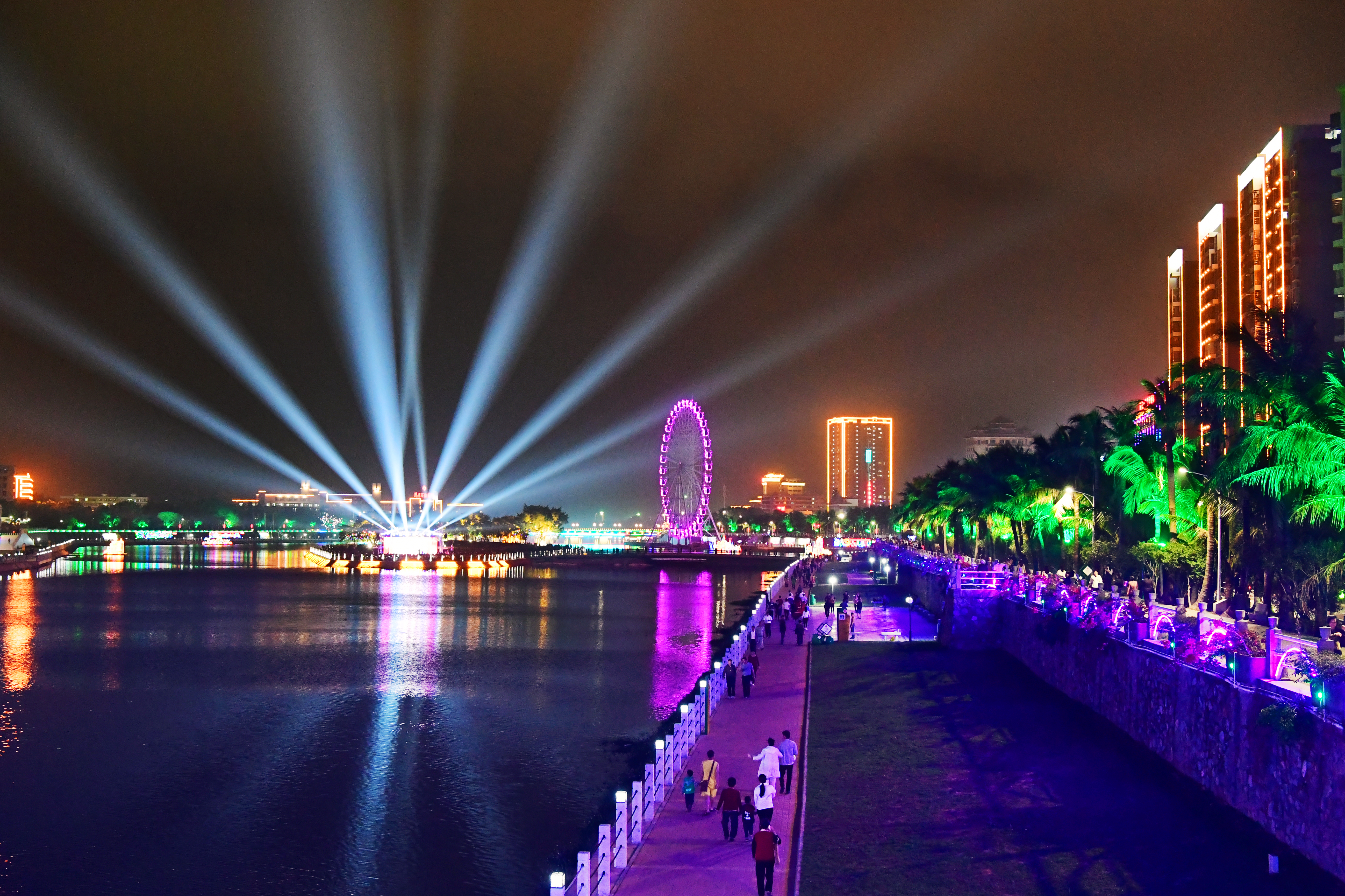 小东江夜景丘立贺摄 (2).jpg